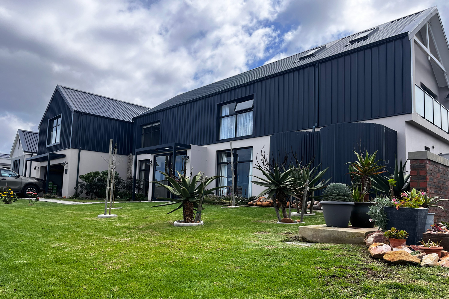 3 Bedroom House for Sale in Hartenbos Central