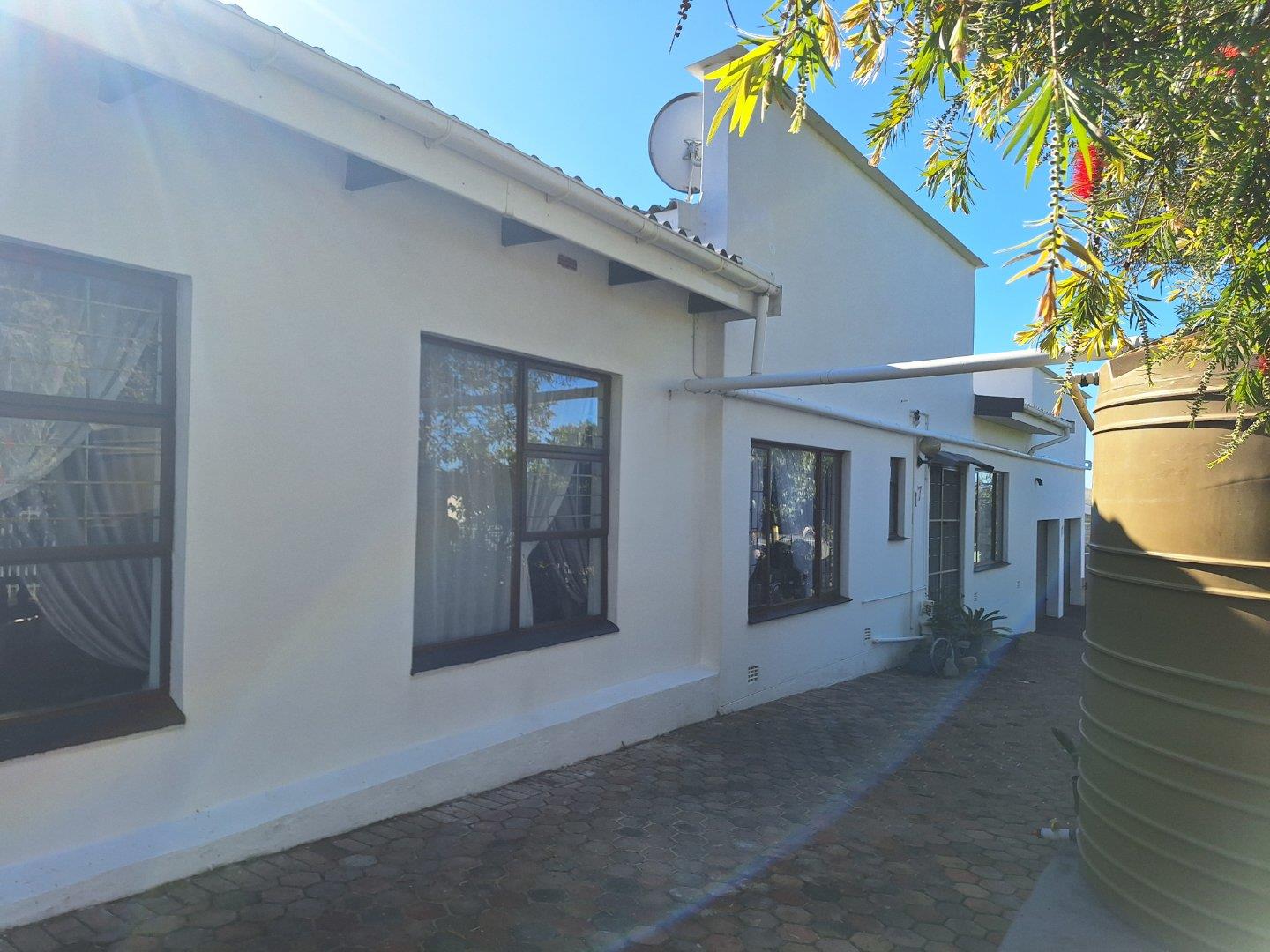 5 Bedroom House for Sale in Heiderand