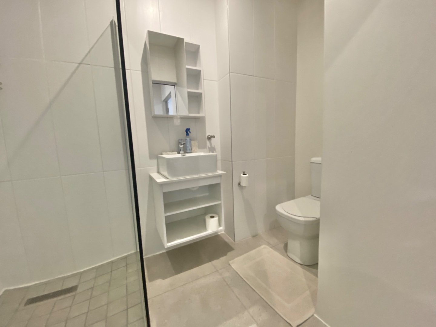 Photo 12 of 3 Bedroom Apartment / Flat for Sale in Hartenbos Central