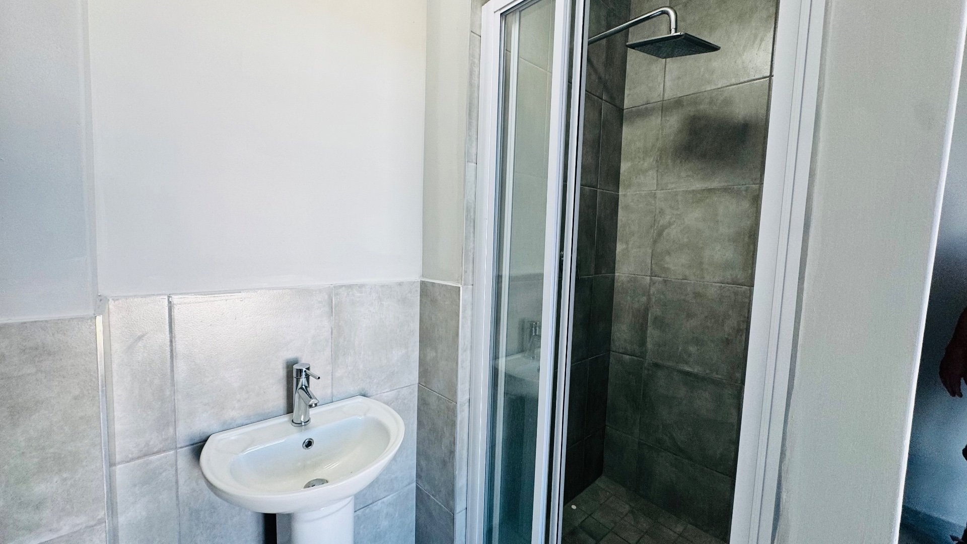 Photo 13 of 3 Bedroom Apartment / Flat for Sale in Island View