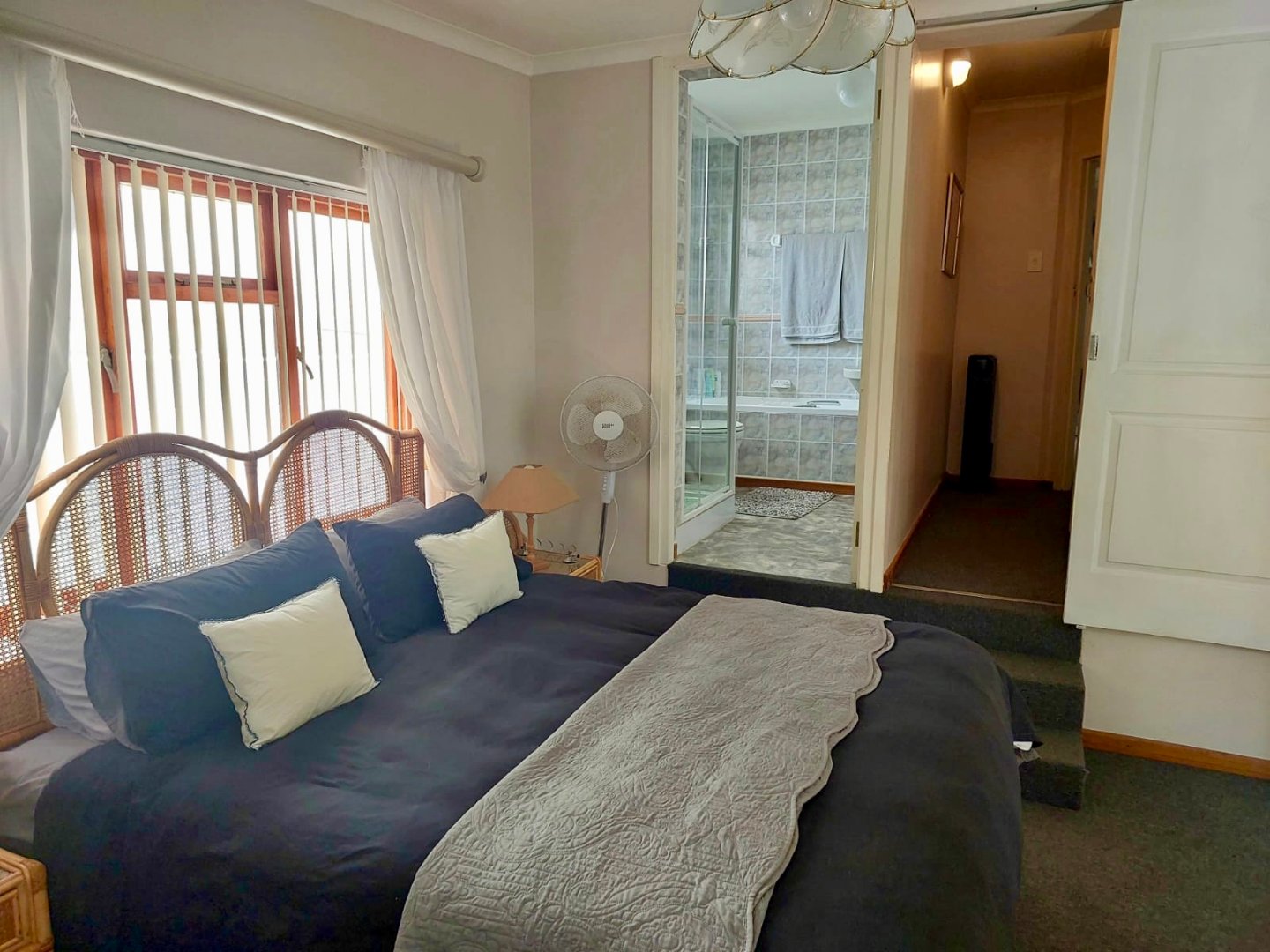 Photo 12 of 3 Bedroom House for Sale in Hartenbos Central