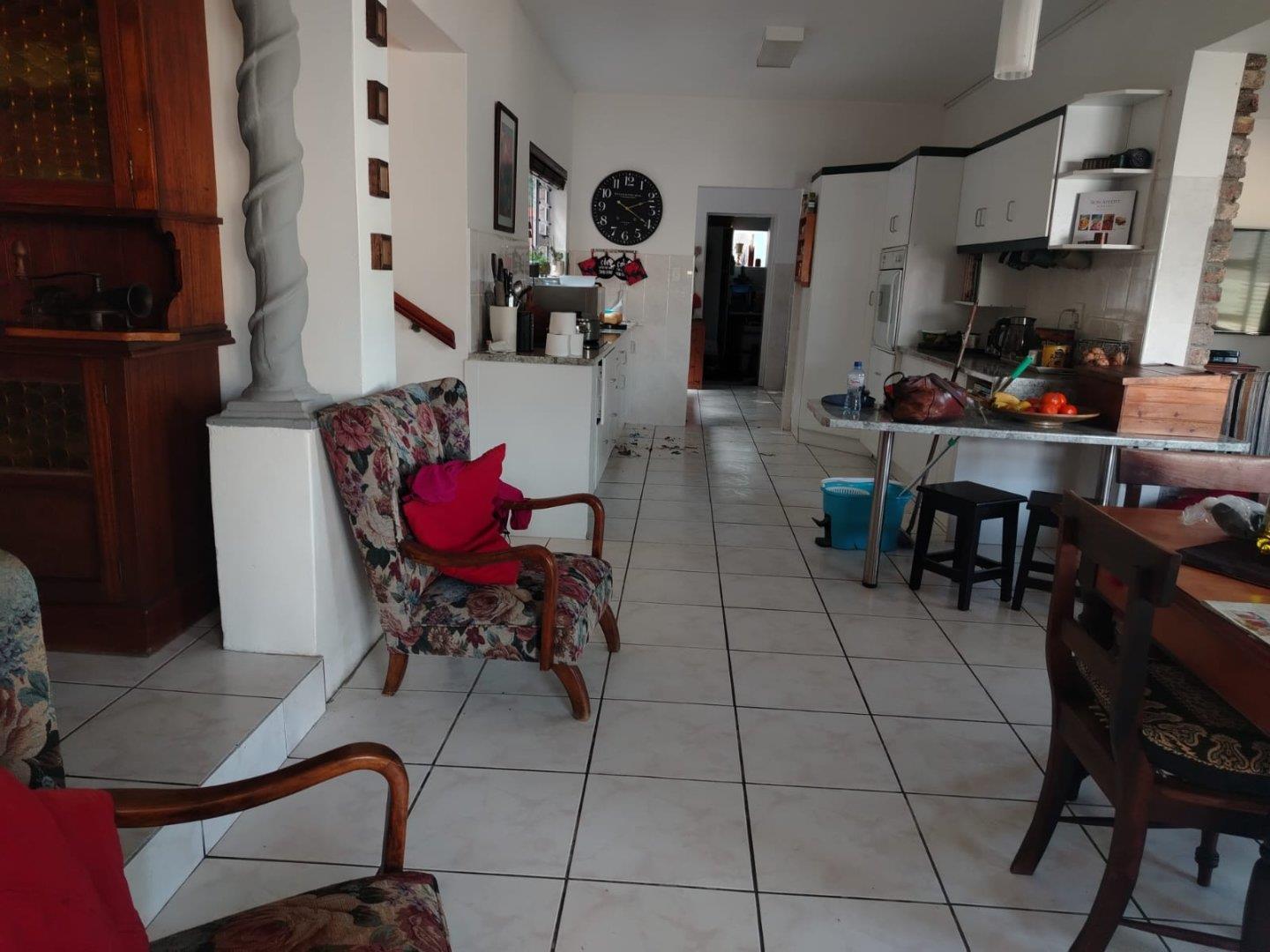 Photo 8 of 3 Bedroom House for Sale in Pienaarstrand