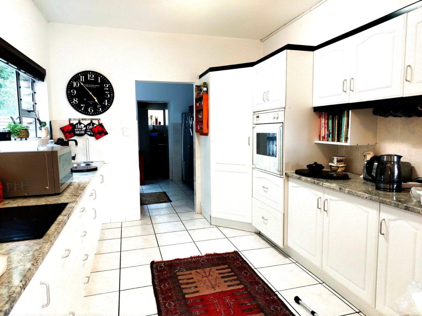 Photo 9 of 3 Bedroom House for Sale in Pienaarstrand