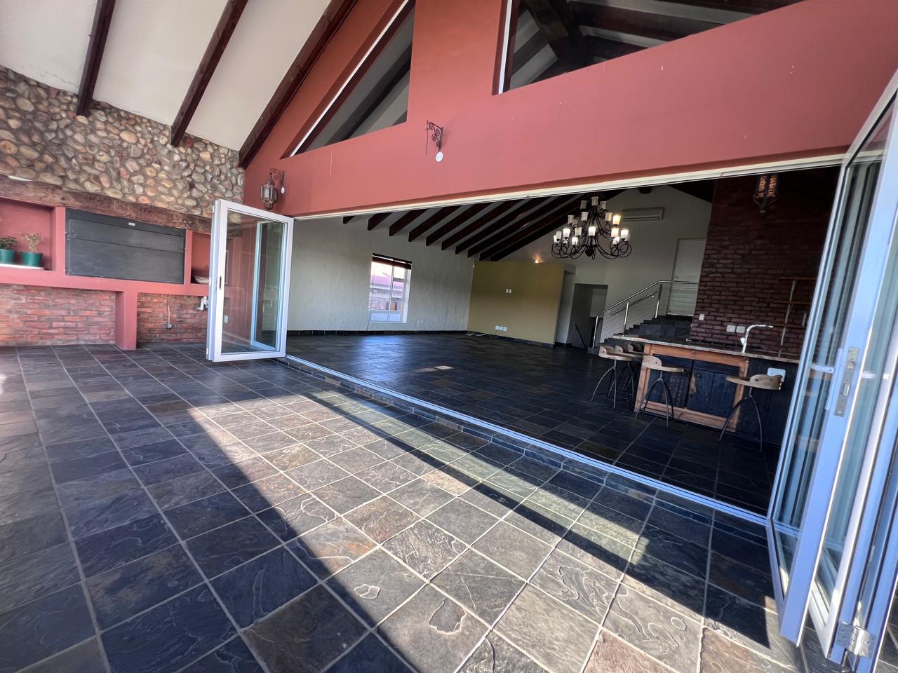 Photo 10 of 3 Bedroom House for Sale in Reebok