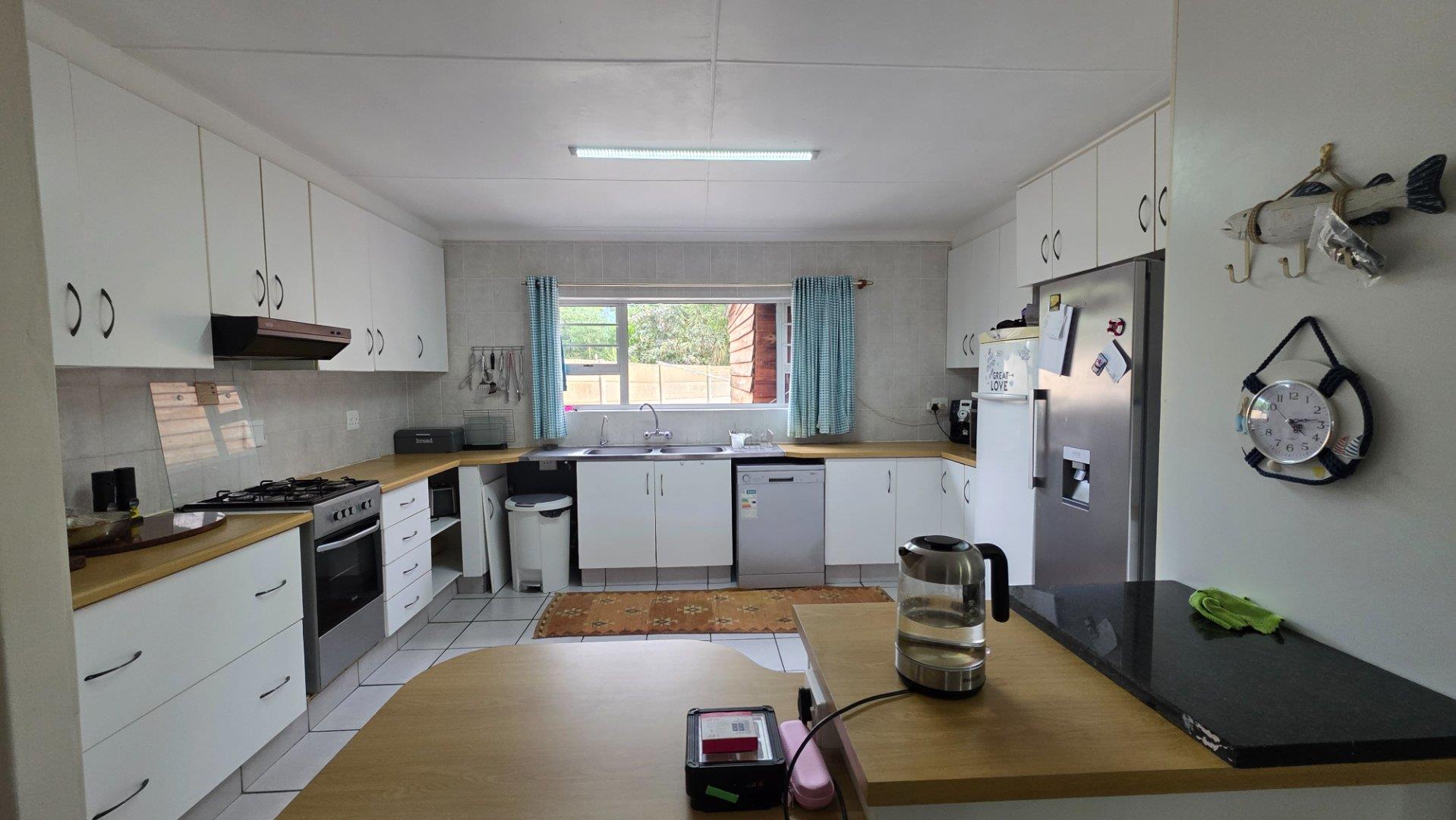 Photo 6 of 3 Bedroom House for Sale in Riverside