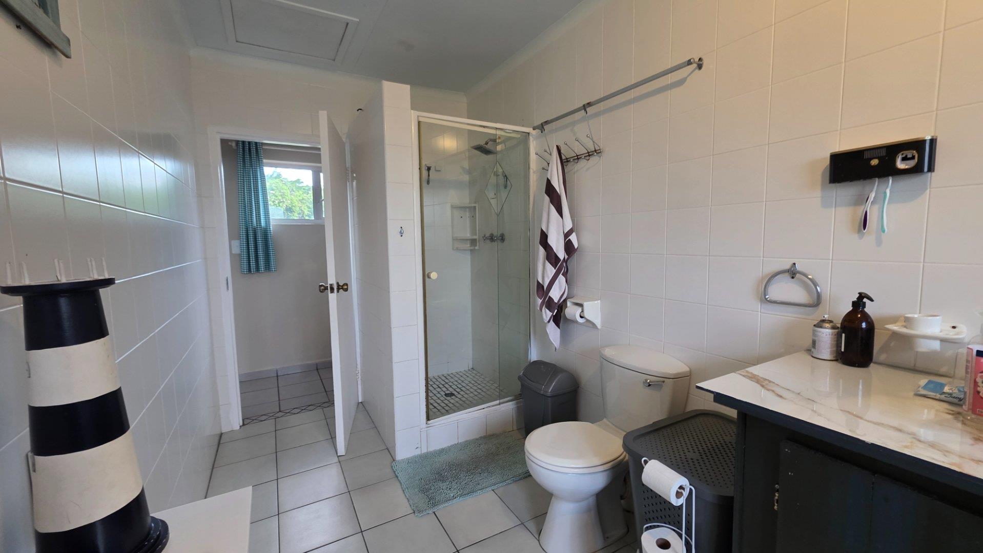 Photo 15 of 3 Bedroom House for Sale in Riverside