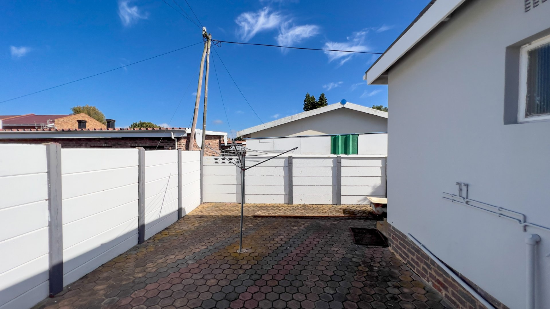 Photo 38 of 4 Bedroom House for Sale in Hartenbos Central