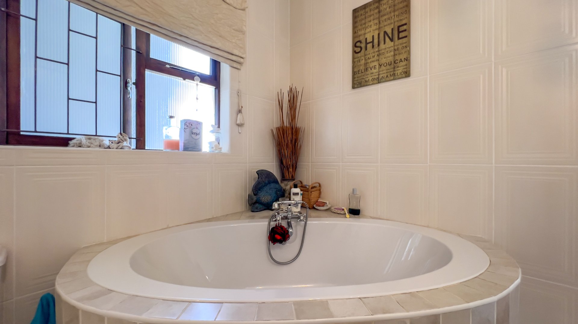 Photo 29 of 4 Bedroom House for Sale in Hartenbos Central
