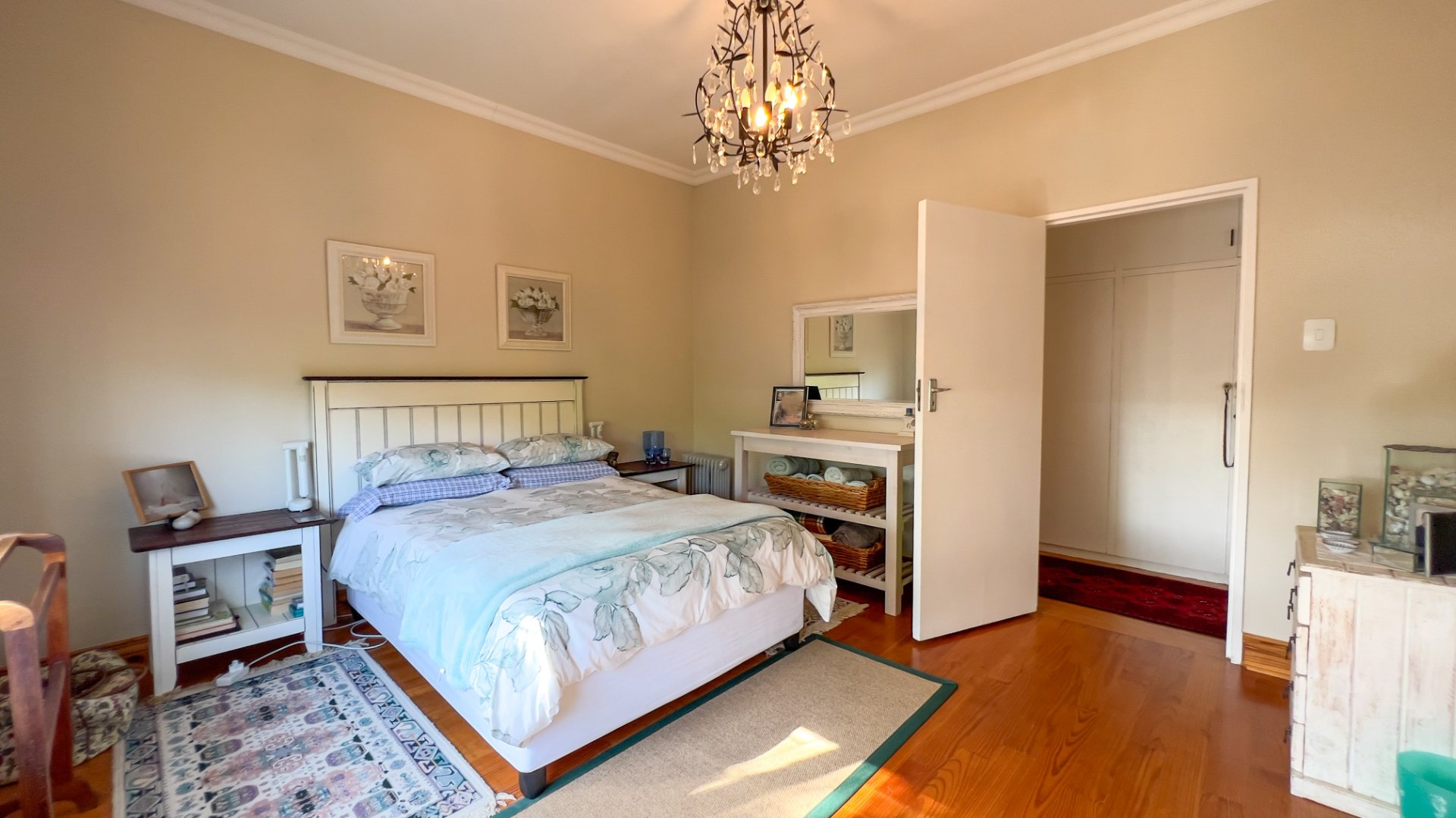 Photo 28 of 4 Bedroom House for Sale in Hartenbos Central