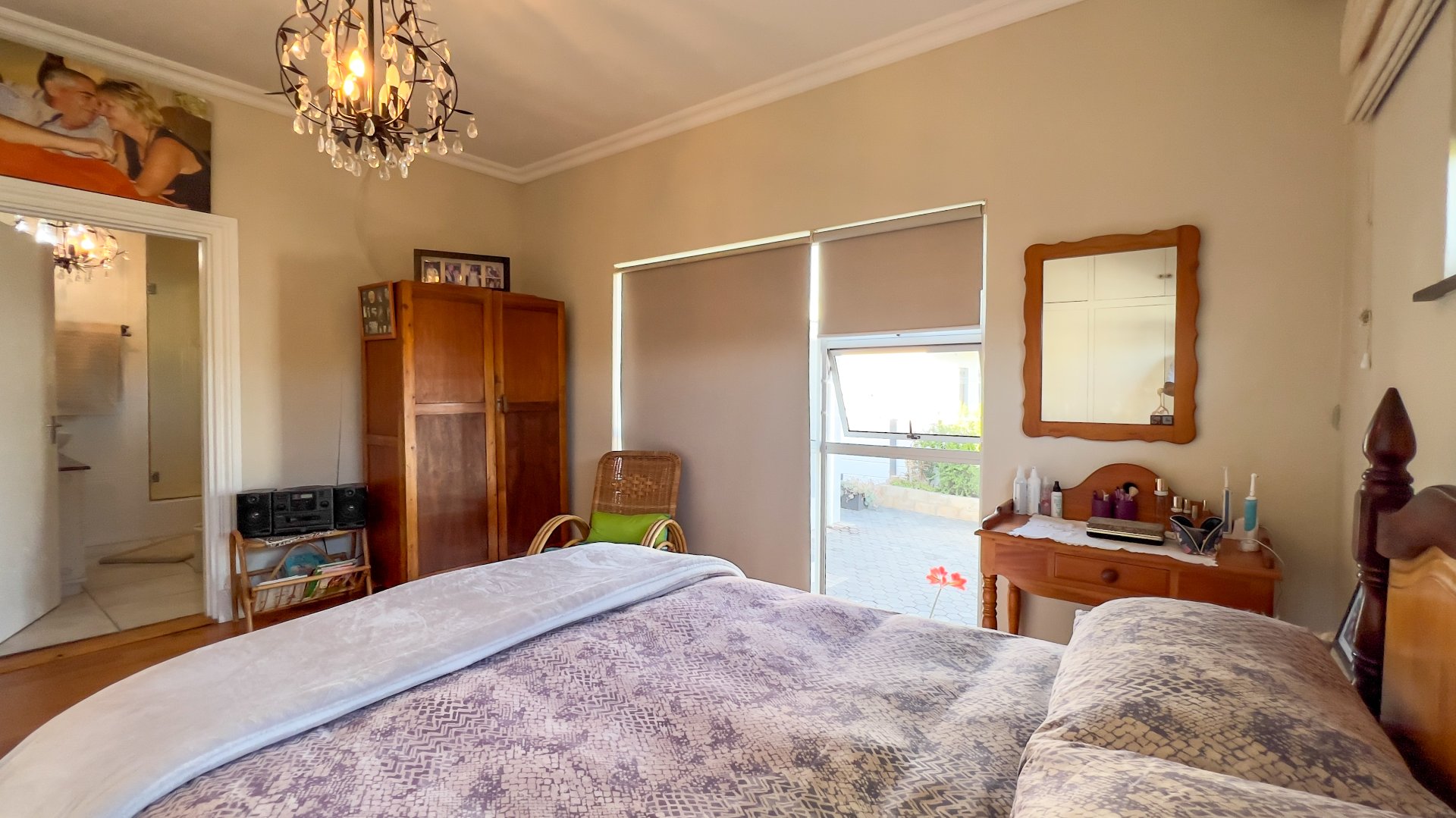 Photo 25 of 4 Bedroom House for Sale in Hartenbos Central