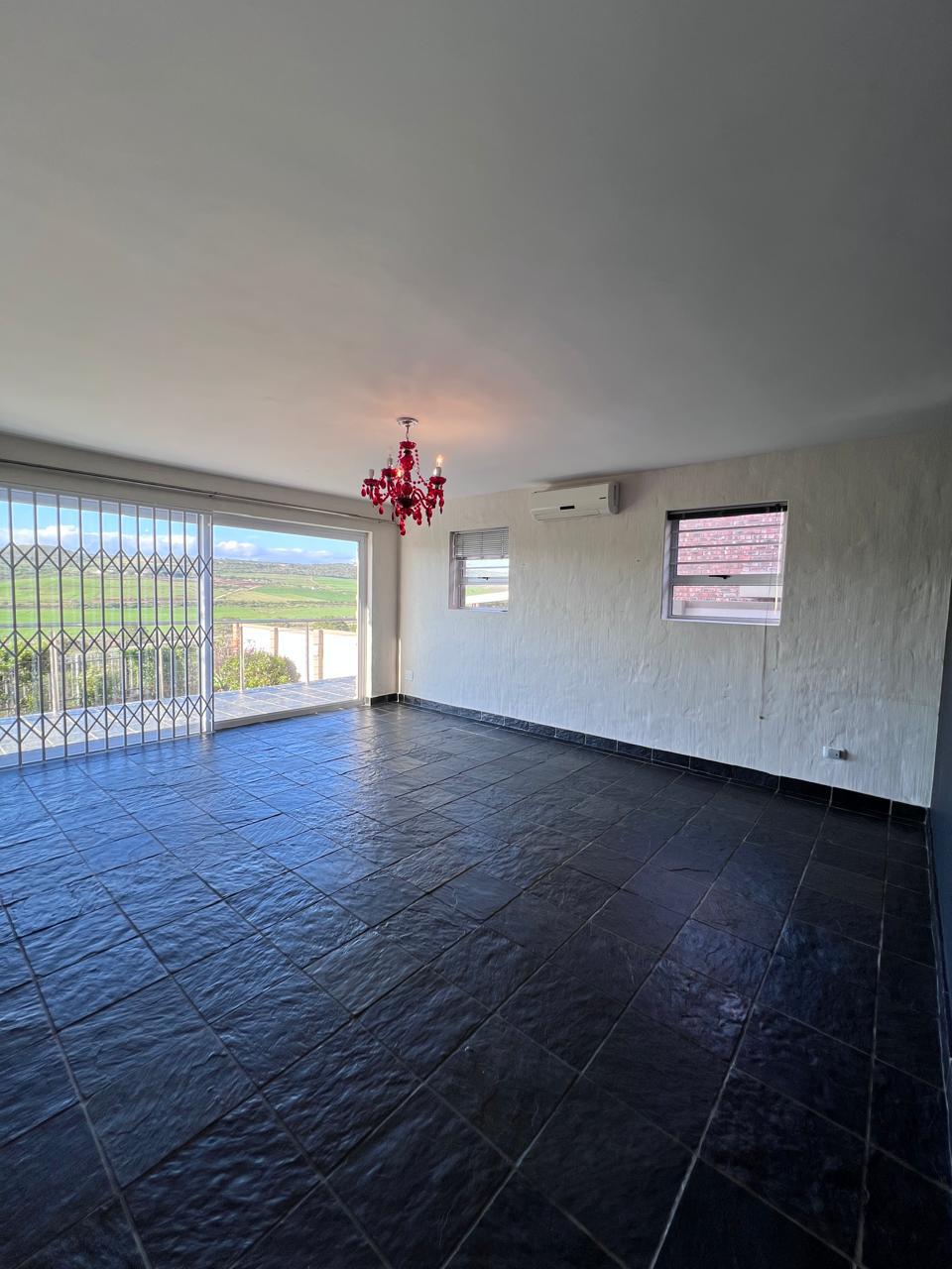 Photo 44 of 6 Bedroom House for Sale in Bayview