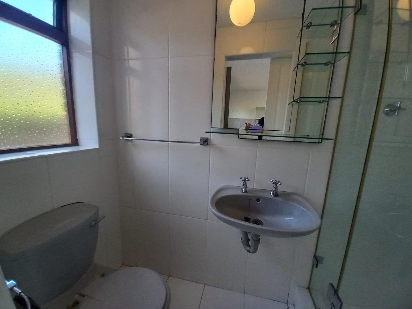 Photo 32 of 7 Bedroom House for Sale in Bayview