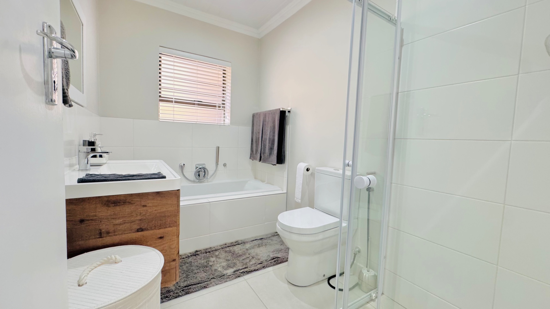 Photo 15 of Luxury Secure Living in the Centre of Hartenbos